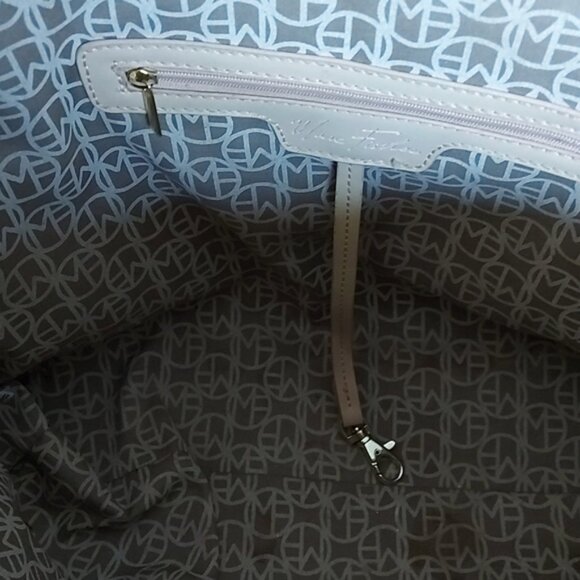 Marc Fisher pvc Crocodile embossed shoulder satchel curved shoulder bag - Picture 5 of 10